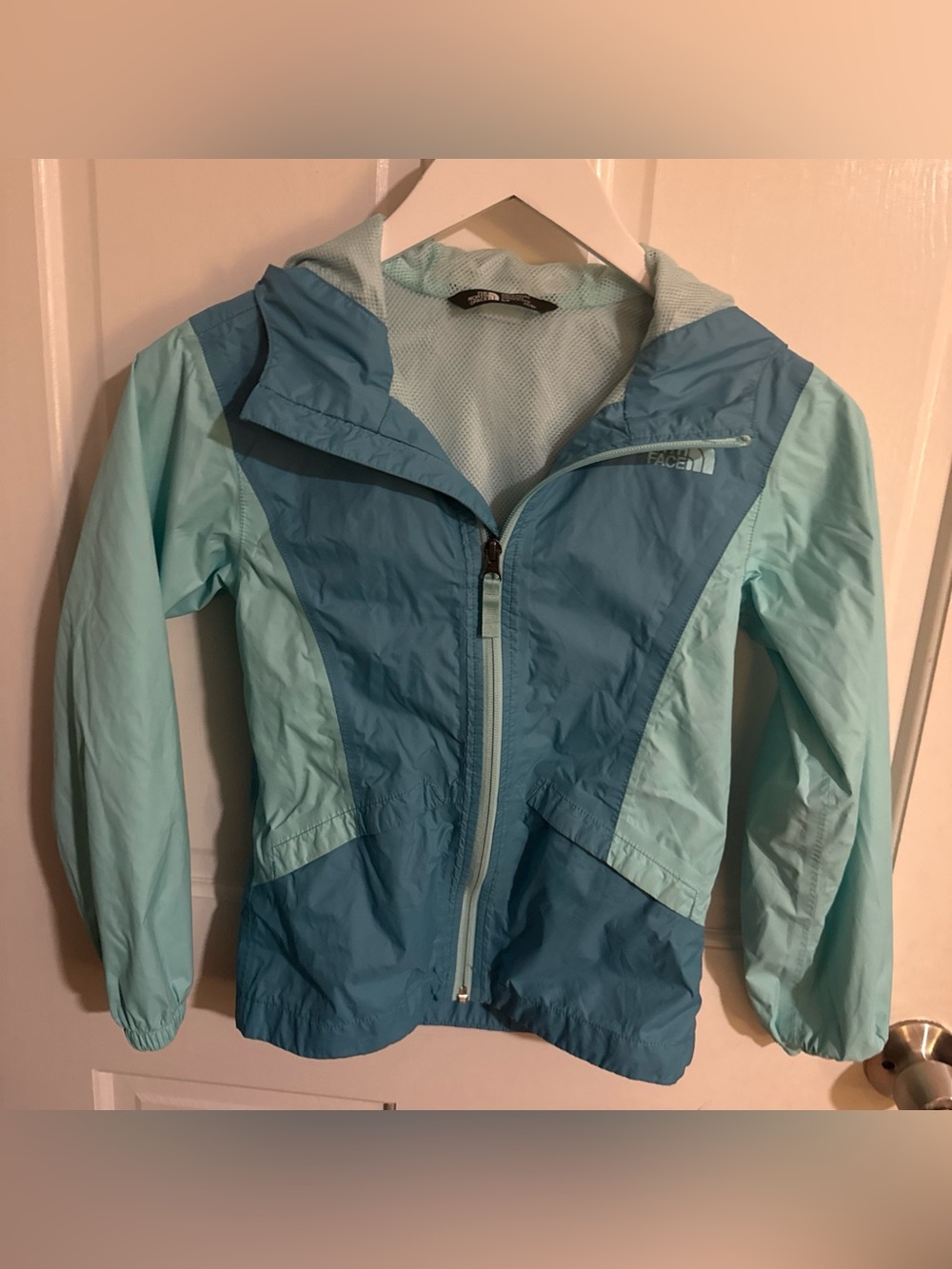 The North Face Mint Mesh-Lined Girls' Jacket